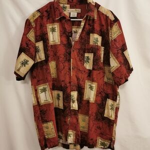 3/$20 European Joe Men's Short Sleeved Button Down - Sz L Open To Offers